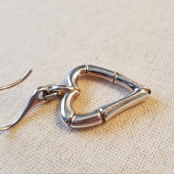 GUCCI Bamboo Heart Silver Hook Earrings - Picture 4 of 4